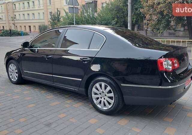 Черный Фольксваген Пассат, объемом двигателя 0 л и пробегом 186 тыс. км за 7777 $, фото 17 на Automoto.ua