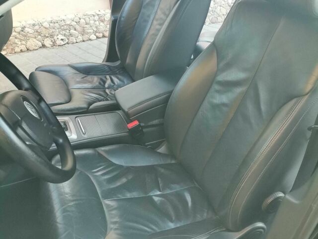 Черный Фольксваген Пассат, объемом двигателя 2 л и пробегом 278 тыс. км за 6150 $, фото 11 на Automoto.ua