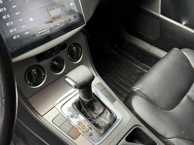 Черный Фольксваген Пассат, объемом двигателя 2 л и пробегом 200 тыс. км за 3199 $, фото 11 на Automoto.ua