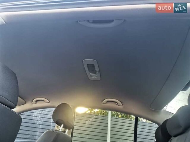 Черный Фольксваген Пассат, объемом двигателя 2 л и пробегом 297 тыс. км за 6100 $, фото 12 на Automoto.ua