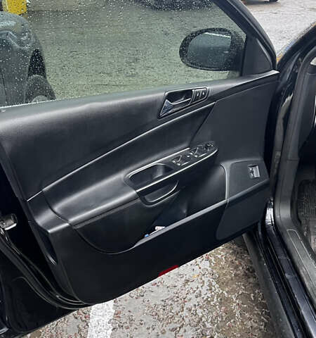 Черный Фольксваген Пассат, объемом двигателя 1.98 л и пробегом 350 тыс. км за 6000 $, фото 5 на Automoto.ua