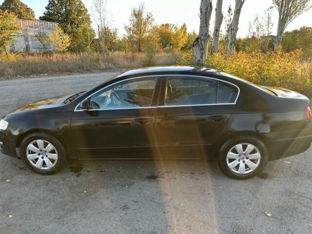 Черный Фольксваген Пассат, объемом двигателя 0 л и пробегом 290 тыс. км за 2950 $, фото 10 на Automoto.ua