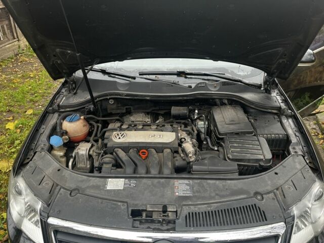 Черный Фольксваген Пассат, объемом двигателя 2 л и пробегом 204 тыс. км за 6800 $, фото 6 на Automoto.ua