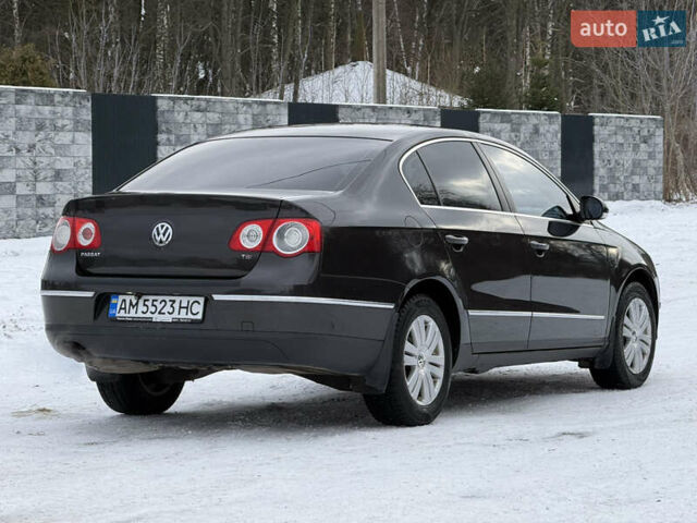 Чорний Фольксваген Пассат, об'ємом двигуна 1.8 л та пробігом 266 тис. км за 4999 $, фото 4 на Automoto.ua