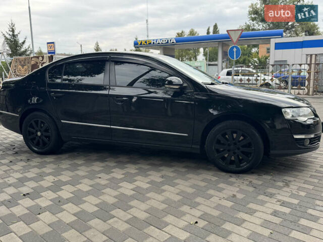 Черный Фольксваген Пассат, объемом двигателя 1.97 л и пробегом 320 тыс. км за 4999 $, фото 5 на Automoto.ua