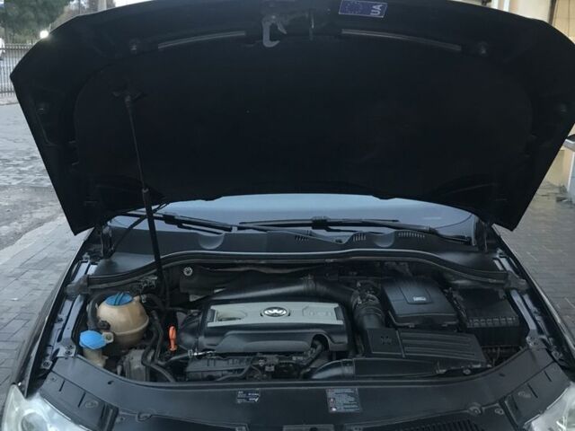 Чорний Фольксваген Пассат, об'ємом двигуна 1.8 л та пробігом 271 тис. км за 7250 $, фото 13 на Automoto.ua