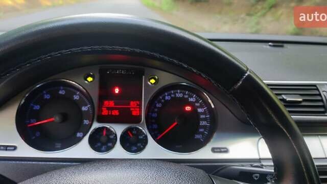 Черный Фольксваген Пассат, объемом двигателя 1.8 л и пробегом 202 тыс. км за 6500 $, фото 1 на Automoto.ua