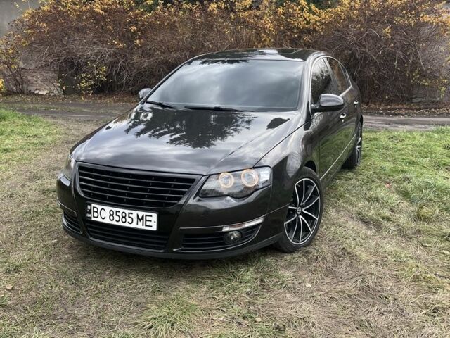 Черный Фольксваген Пассат, объемом двигателя 1.4 л и пробегом 195 тыс. км за 8000 $, фото 1 на Automoto.ua