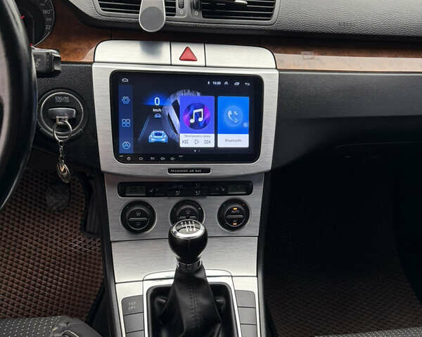 Чорний Фольксваген Пассат, об'ємом двигуна 1.8 л та пробігом 240 тис. км за 5200 $, фото 9 на Automoto.ua