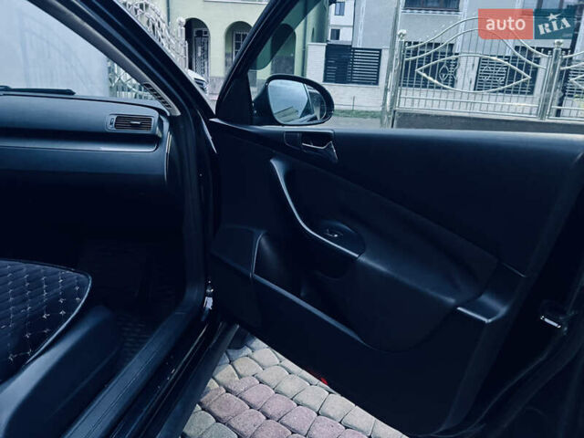 Черный Фольксваген Пассат, объемом двигателя 1.8 л и пробегом 220 тыс. км за 5300 $, фото 8 на Automoto.ua