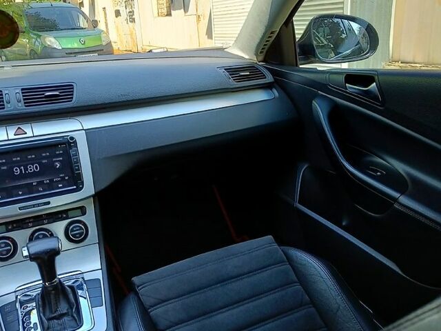 Черный Фольксваген Пассат, объемом двигателя 1.8 л и пробегом 185 тыс. км за 7700 $, фото 4 на Automoto.ua