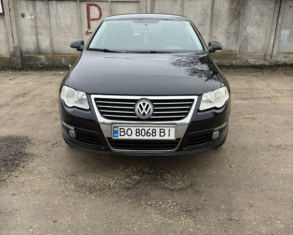 Чорний Фольксваген Пассат, об'ємом двигуна 1.8 л та пробігом 240 тис. км за 5200 $, фото 1 на Automoto.ua