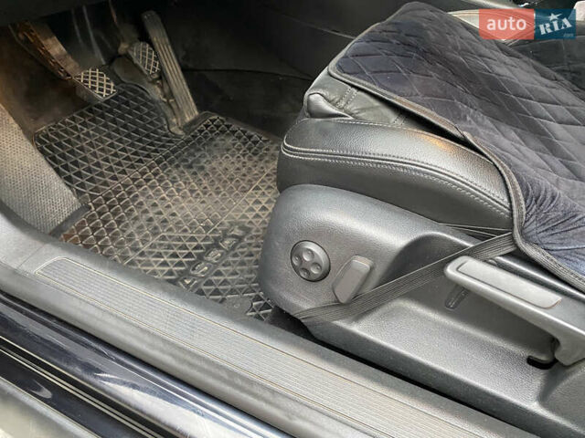 Черный Фольксваген Пассат, объемом двигателя 1.98 л и пробегом 228 тыс. км за 7500 $, фото 24 на Automoto.ua