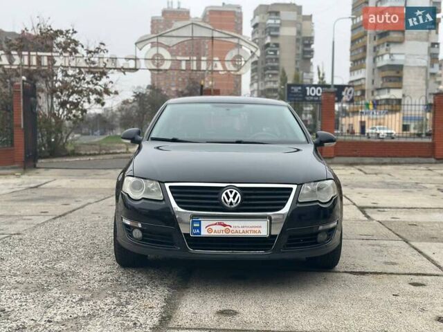 Чорний Фольксваген Пассат, об'ємом двигуна 1.8 л та пробігом 278 тис. км за 6800 $, фото 5 на Automoto.ua