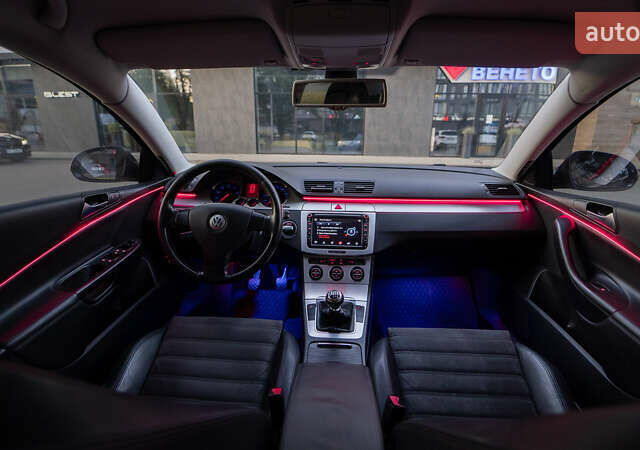 Черный Фольксваген Пассат, объемом двигателя 1.8 л и пробегом 264 тыс. км за 7800 $, фото 2 на Automoto.ua