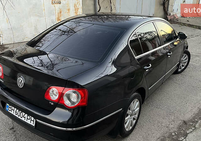 Черный Фольксваген Пассат, объемом двигателя 1.8 л и пробегом 279 тыс. км за 6200 $, фото 14 на Automoto.ua