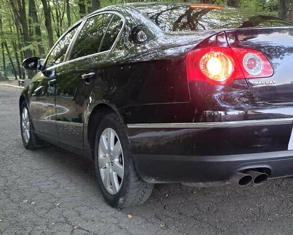 Черный Фольксваген Пассат, объемом двигателя 1.97 л и пробегом 360 тыс. км за 6800 $, фото 5 на Automoto.ua