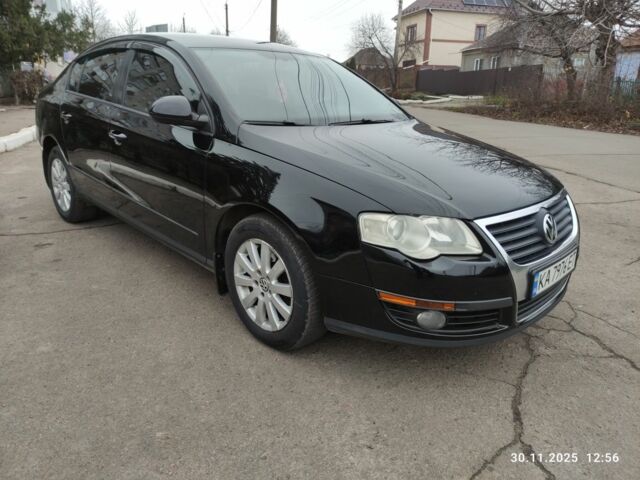 Черный Фольксваген Пассат, объемом двигателя 1.8 л и пробегом 250 тыс. км за 5900 $, фото 3 на Automoto.ua