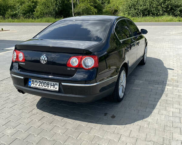 Черный Фольксваген Пассат, объемом двигателя 1.97 л и пробегом 296 тыс. км за 8500 $, фото 3 на Automoto.ua