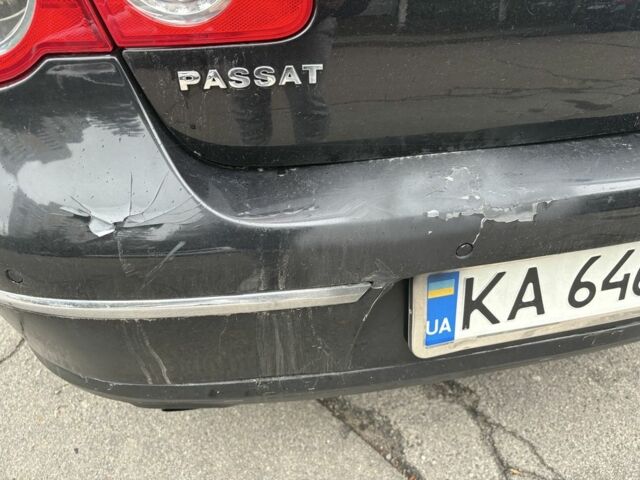 Чорний Фольксваген Пассат, об'ємом двигуна 3.2 л та пробігом 217 тис. км за 4500 $, фото 11 на Automoto.ua