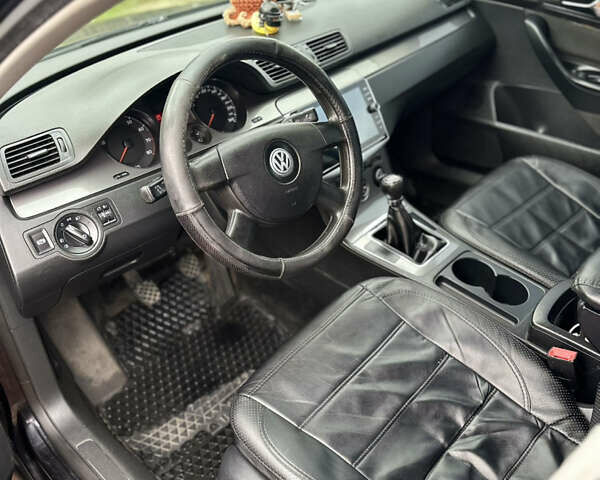 Фольксваген Пассат 2008 в Коростене на Automoto.ua Черный Фольксваген Пассат, объемом двигателя 1.8 л и пробегом 382 тыс. км за 6000 $, фото 5 на Automoto.ua