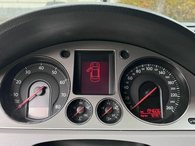 Черный Фольксваген Пассат, объемом двигателя 1.4 л и пробегом 195 тыс. км за 8000 $, фото 10 на Automoto.ua