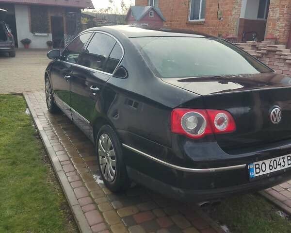 Черный Фольксваген Пассат, объемом двигателя 1.97 л и пробегом 400 тыс. км за 5950 $, фото 6 на Automoto.ua