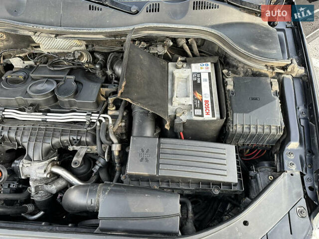 Черный Фольксваген Пассат, объемом двигателя 2 л и пробегом 270 тыс. км за 6800 $, фото 5 на Automoto.ua