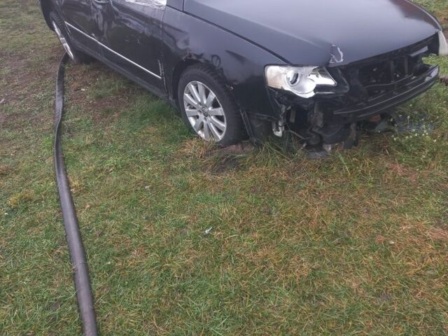 Черный Фольксваген Пассат, объемом двигателя 1.8 л и пробегом 300 тыс. км за 284 $, фото 6 на Automoto.ua