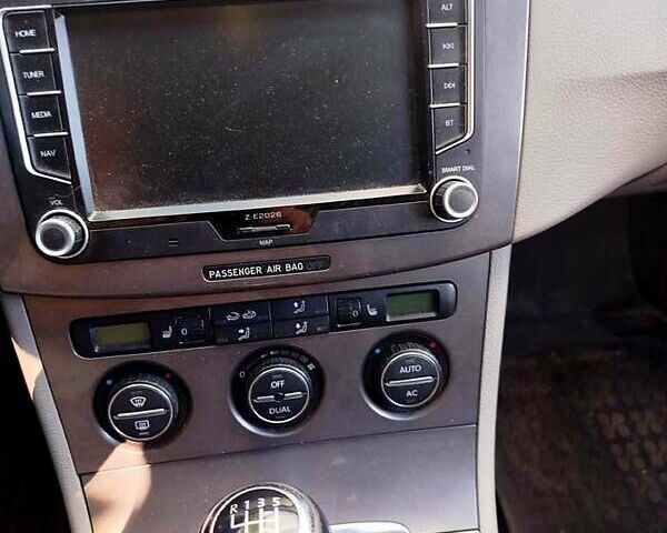 Черный Фольксваген Пассат, объемом двигателя 1.8 л и пробегом 218 тыс. км за 6700 $, фото 8 на Automoto.ua