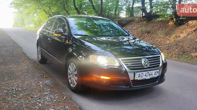 Черный Фольксваген Пассат, объемом двигателя 1.8 л и пробегом 202 тыс. км за 6500 $, фото 19 на Automoto.ua