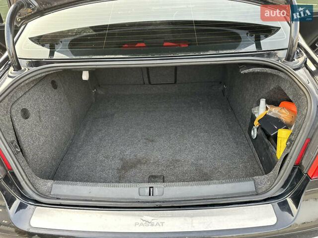 Черный Фольксваген Пассат, объемом двигателя 2 л и пробегом 270 тыс. км за 6800 $, фото 17 на Automoto.ua