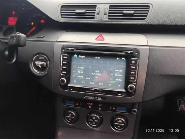 Черный Фольксваген Пассат, объемом двигателя 1.8 л и пробегом 250 тыс. км за 5900 $, фото 17 на Automoto.ua