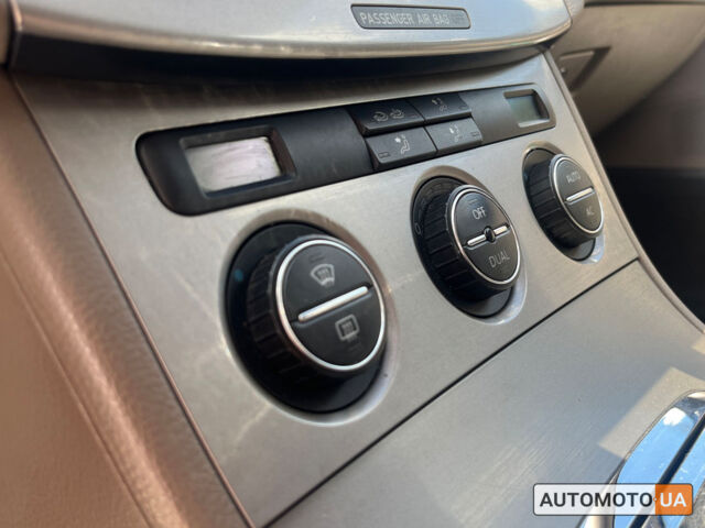 Черный Фольксваген Пассат, объемом двигателя 1.8 л и пробегом 356 тыс. км за 6900 $, фото 12 на Automoto.ua