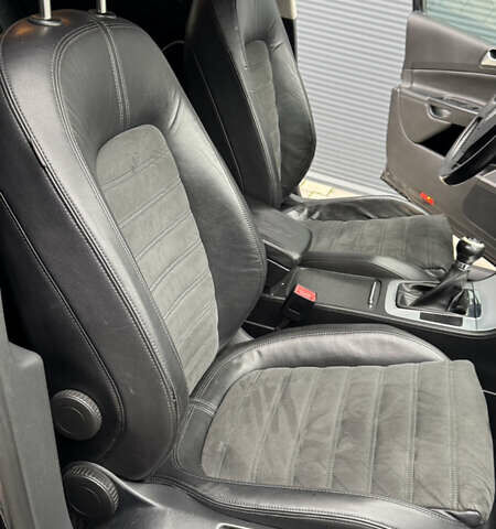 Черный Фольксваген Пассат, объемом двигателя 2 л и пробегом 429 тыс. км за 6500 $, фото 24 на Automoto.ua