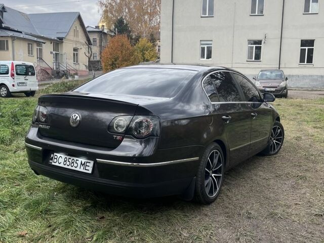 Черный Фольксваген Пассат, объемом двигателя 1.4 л и пробегом 195 тыс. км за 8000 $, фото 5 на Automoto.ua