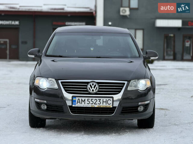 Чорний Фольксваген Пассат, об'ємом двигуна 1.8 л та пробігом 266 тис. км за 4999 $, фото 1 на Automoto.ua