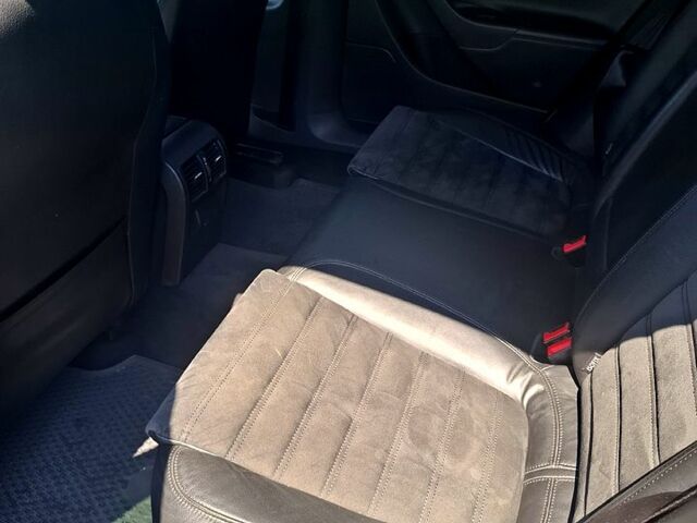 Черный Фольксваген Пассат, объемом двигателя 1.8 л и пробегом 231 тыс. км за 5400 $, фото 3 на Automoto.ua