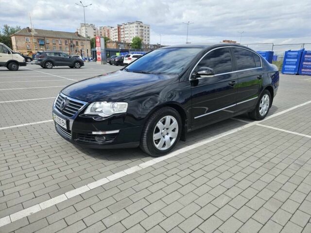 Черный Фольксваген Пассат, объемом двигателя 2 л и пробегом 350 тыс. км за 5900 $, фото 6 на Automoto.ua