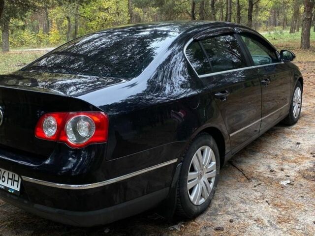 Черный Фольксваген Пассат, объемом двигателя 1.8 л и пробегом 340 тыс. км за 5200 $, фото 3 на Automoto.ua