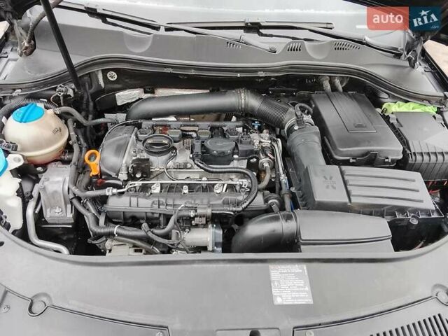 Черный Фольксваген Пассат, объемом двигателя 1.8 л и пробегом 230 тыс. км за 6400 $, фото 13 на Automoto.ua