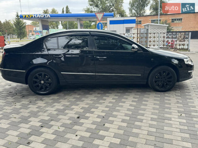 Черный Фольксваген Пассат, объемом двигателя 1.97 л и пробегом 320 тыс. км за 4999 $, фото 6 на Automoto.ua