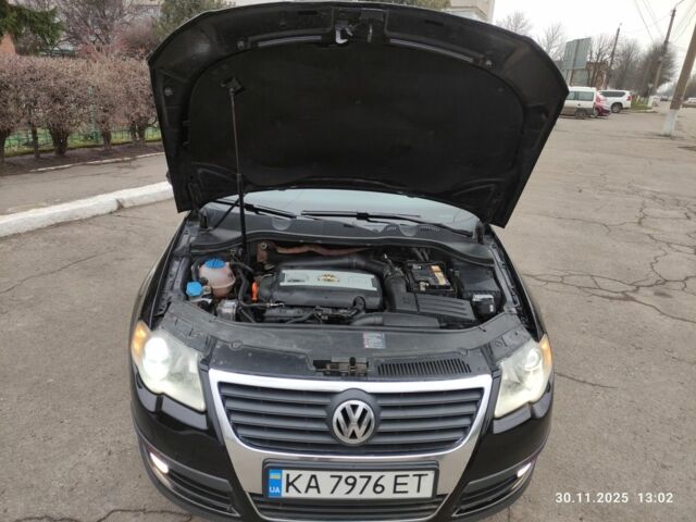 Черный Фольксваген Пассат, объемом двигателя 1.8 л и пробегом 250 тыс. км за 5900 $, фото 13 на Automoto.ua