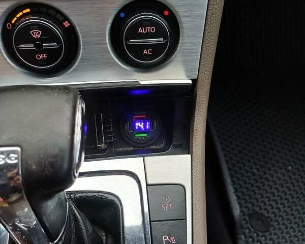 Черный Фольксваген Пассат, объемом двигателя 1.97 л и пробегом 253 тыс. км за 7800 $, фото 10 на Automoto.ua