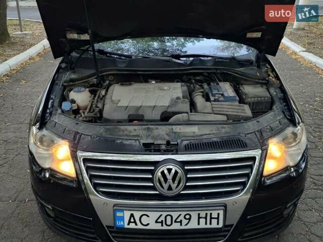 Черный Фольксваген Пассат, объемом двигателя 1.97 л и пробегом 360 тыс. км за 6800 $, фото 6 на Automoto.ua