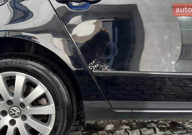 Чорний Фольксваген Пассат, об'ємом двигуна 1.8 л та пробігом 211 тис. км за 6500 $, фото 17 на Automoto.ua