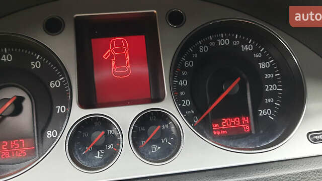 Черный Фольксваген Пассат, объемом двигателя 1.4 л и пробегом 200 тыс. км за 6900 $, фото 27 на Automoto.ua