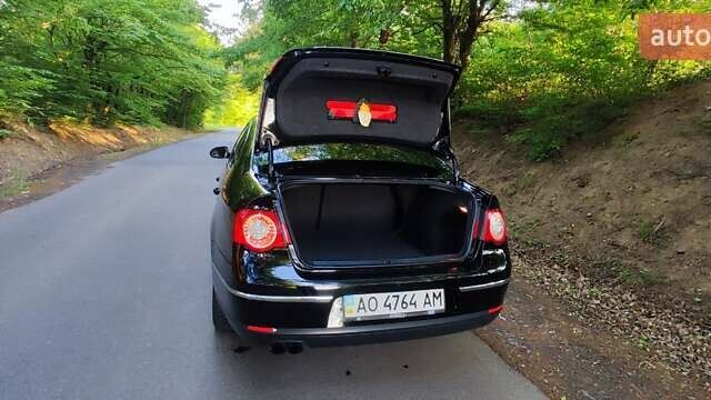 Черный Фольксваген Пассат, объемом двигателя 1.8 л и пробегом 202 тыс. км за 6500 $, фото 8 на Automoto.ua