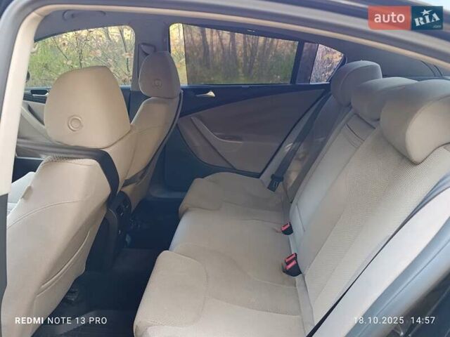 Черный Фольксваген Пассат, объемом двигателя 1.97 л и пробегом 301 тыс. км за 6700 $, фото 33 на Automoto.ua