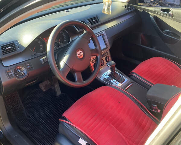 Черный Фольксваген Пассат, объемом двигателя 1.8 л и пробегом 233 тыс. км за 6800 $, фото 6 на Automoto.ua